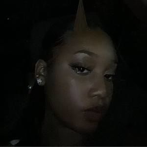 Meet your Posher, Jade